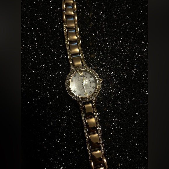 Armitron Now Womens Gold Tone Crystal Accent Pearl Face Analog Quartz Watch - Picture 8 of 8